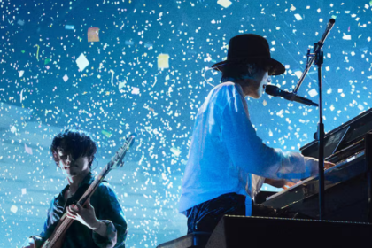 RADWIMPS Rilis Penampilan Live "Tamamono" Jelang Pemutaran Konser Global Netflix 46 1781749278 cdf2541d79fde4e8a1569c50c9078e93 1024x576 1