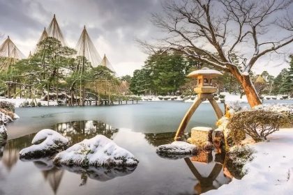 Berhenti Jadi "OnlyFAMs": Alasan Saya Tinggalkan Proyek Pemerintah 40 Kenroku en During Winter