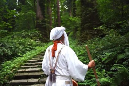 Uketamo (I Accept) | Menjalani Pelatihan Bersama Dewa Sanzan Yamabushi 31 Master Hoshino on Mt. Haguro
