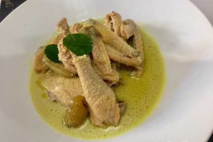 Resep Opor Ayam Kampung Kuah Kuning yang Kental dan Gurih 42 bb8ed27e b0fe 49ad af45 02d06b3a49ad