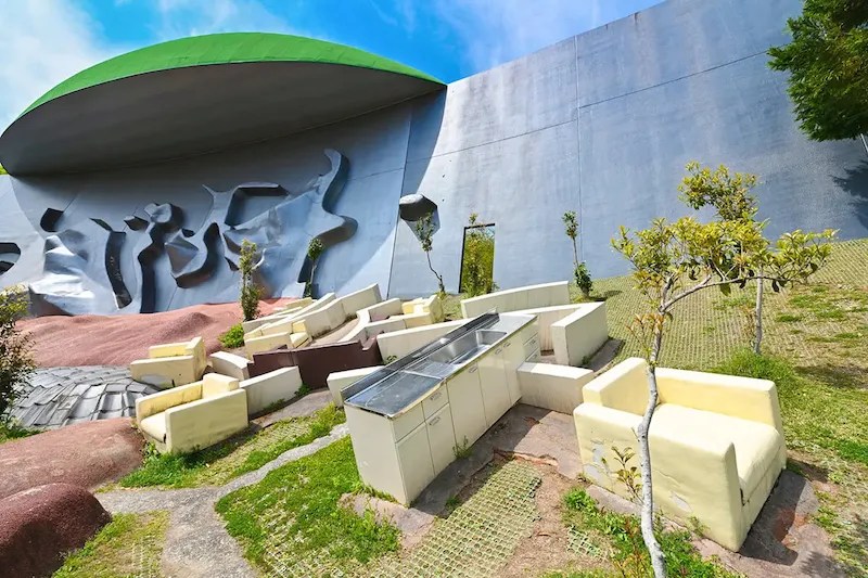 Situs Takdir yang Dapat Dibalik: Taman Yoro Gifu yang Unik 4 The Site of Reversible Destiny in Yoro Park