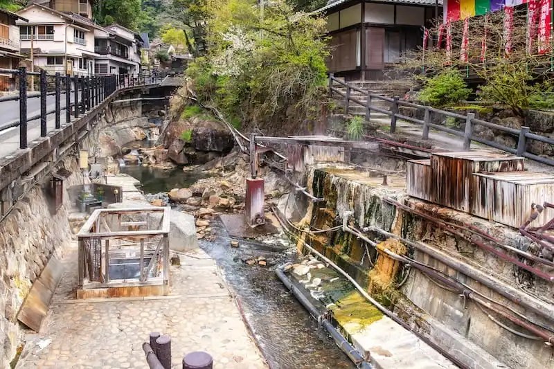 Catatan Perjalanan di Jepang: Pengalaman Saya Menjelajahi Kawasan Pedesaan 7 Yunomine Onsen