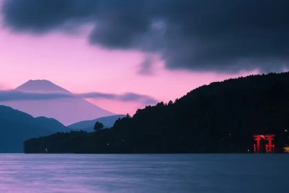 Mt. Fuji Lake Ashi and Hakone Shrine
