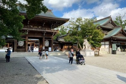 Kuil Samukawa di Kanagawa: Wisata Tersembunyi Vol. 8 8 The Gate to the Main Areas of Samukawa Shrine