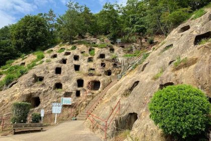 Menjelajah Ratusan Gua Yoshimi, "Cappadocia"-nya Jepang 77 The Hundred Caves of Yoshimi