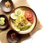 Resep Soto Ayam Lamongan Asli Kuah Kuning, Lengkap Pakai Koya 2 berasal dari jawa timur ini beda soto lamongan dan soto ambengan 2
