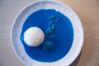 Kari Biru Neon dan Kafe Markas NicoNico wwwwwwwwwwwwwwwwwwwwwwwww 47 header 640x 123