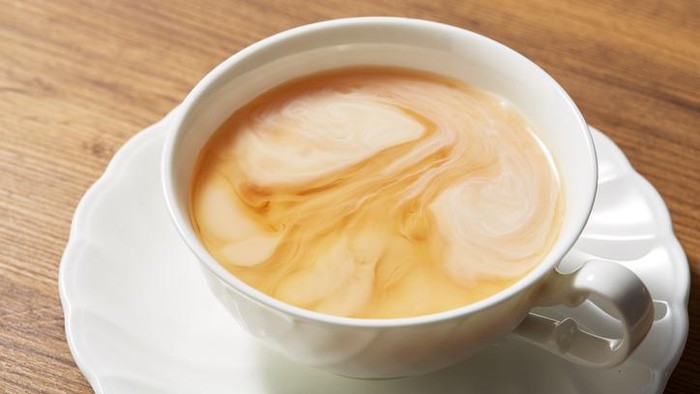 Resep Jasmine Milk Tea Hangat yang Creamy, Teman Sarapan Nikmat 1 milk tea 1783558364815 169