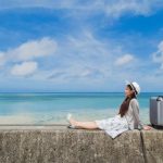 Tips Bertahan Hidup di Musim Panas Jepang: Hadapi Topan, Suhu Ekstrem, dan Kelembapan 14 A Woman in Okinawa Tries to Survive the Summer Heat