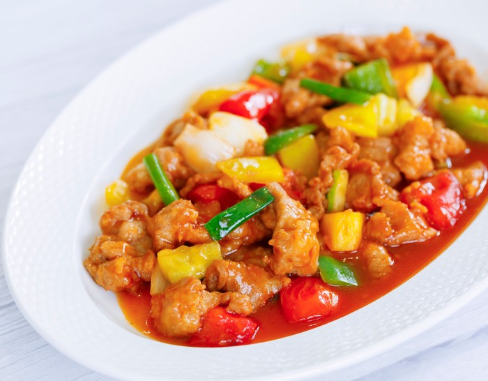 Resep Ayam Asam Manis Krispi Saus Nanas ala Resto Chinese Food 1 resep ayam saus asam manis
